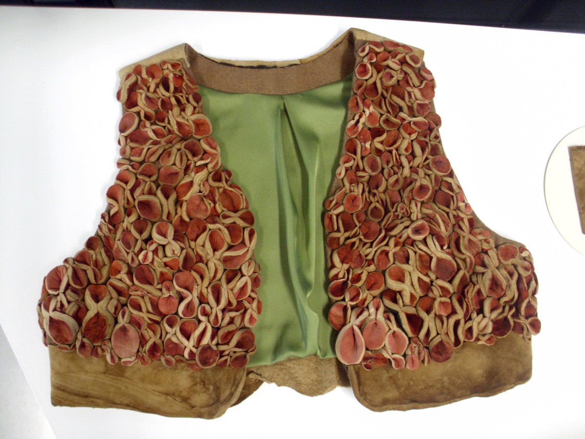 kmgarson's tweet image. Late, but... reflecting on the incredible #Mushroom Methods workshop in Oulu earlier in August. Mycelium, fungal art, ruins, multispecies interactions &amp;amp; #biodiversity... Perfectly inspiring, friendly &amp;amp; critical. How research &amp;amp; comings-together should be.