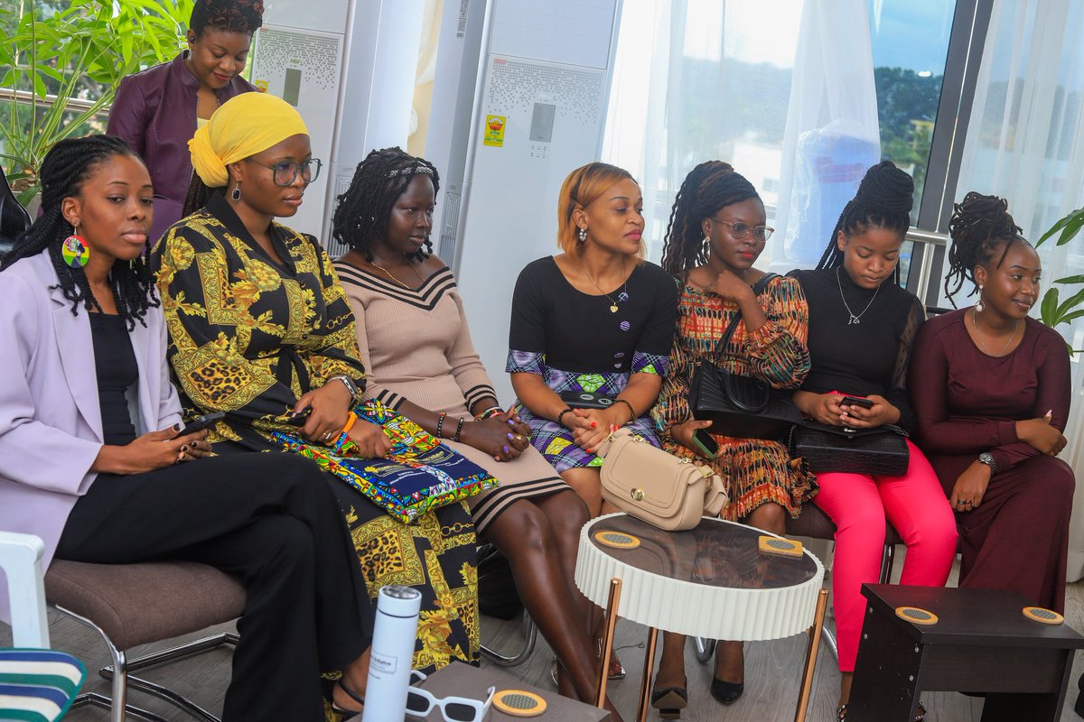 mariemedicinal's tweet photo. @Mileadfellows2023 visited Dr. Ken Kweku in his home at East Legon. Its a privileged to learn from  experiences others. @dzigbodzirskwaku shared a lot about women’s leadership and work life integration. Dr. Ken advised us to believe in ourselves 
God bless A.F.R.I.C.A
@MoremiAfri https://t.co/jCc3WHiKYz