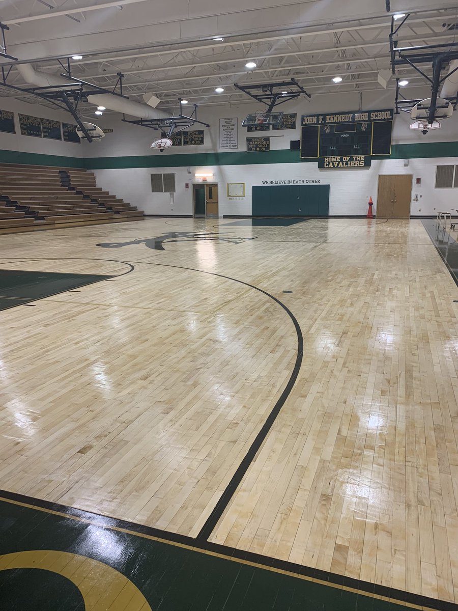 FFengagefamily's tweet photo. Keeping students healthy & well at Kennedy HS @MCPS: a fabulous wellness center where students can see medical professionals, get a vaccination; and stay healthy in the gym w new floors #BeWell365 #FirstDayMCPS https://t.co/l3Iu37RilC