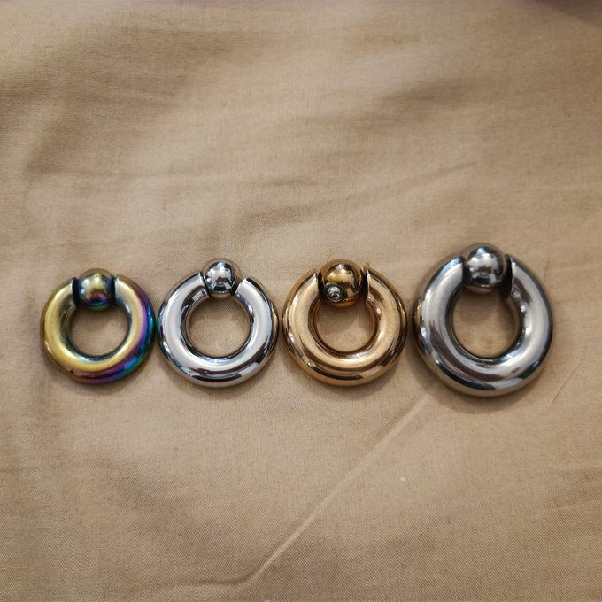 My piercing 8mm, 9mm, 10mm et 12mm https://t.co/6XOsYwTiSd<a href="/tag/bdsm"class="tags"><span>#bdsm</span></a><a href="/tag/squirt"class="tags"><span>#squirt</span></a><a href="/tag/fuckmachine"class="tags"><span>#fuckmachine</span></a><a href="/tag/stripchat"class="tags"><span>#stripchat</span></a><a href="/tag/stripmenow"class="tags"><span>#stripmenow</span></a>