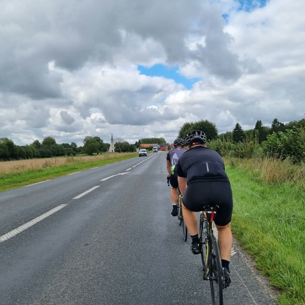 djstebo's tweet photo. GamesAid Ride Day 3
Cambrai to Dieppe
Some looooong straight roads, a few punchy little climbs, and finally the sight of the sea. Another epic of a ride! Over 500km done. Onwards to Brighton tomorrow. 

https://t.co/HKVa3ygv8J https://t.co/0UeZAR2PFO