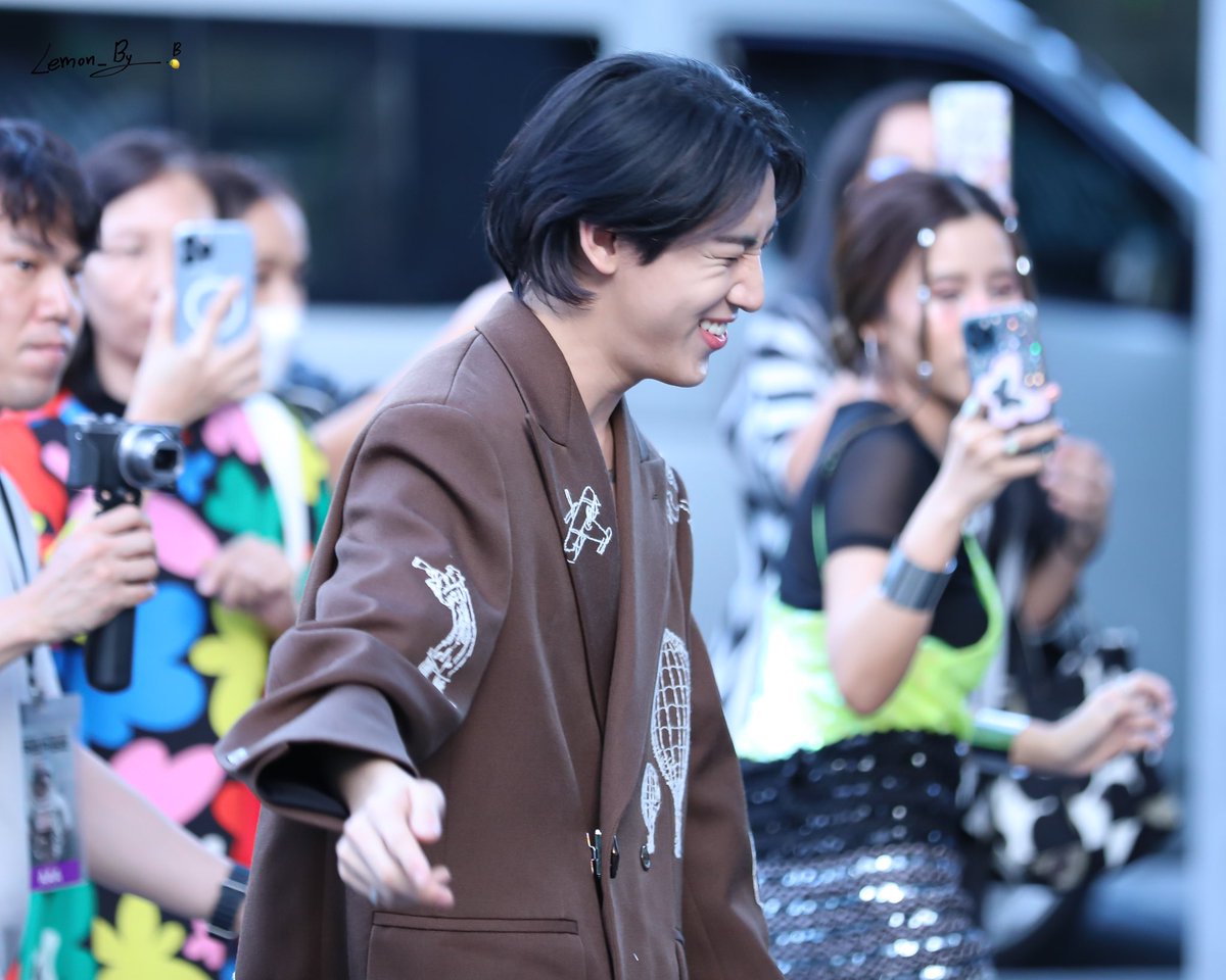MeLoveBB1a's tweet photo. Have a Good day💚🐍🐍💚
BAMBAM GM 29AUGUST
#SourandSweet #뱀뱀 #BamBam @BamBam1A @BAMBAMxABYSS https://t.co/qAESblJaQQ