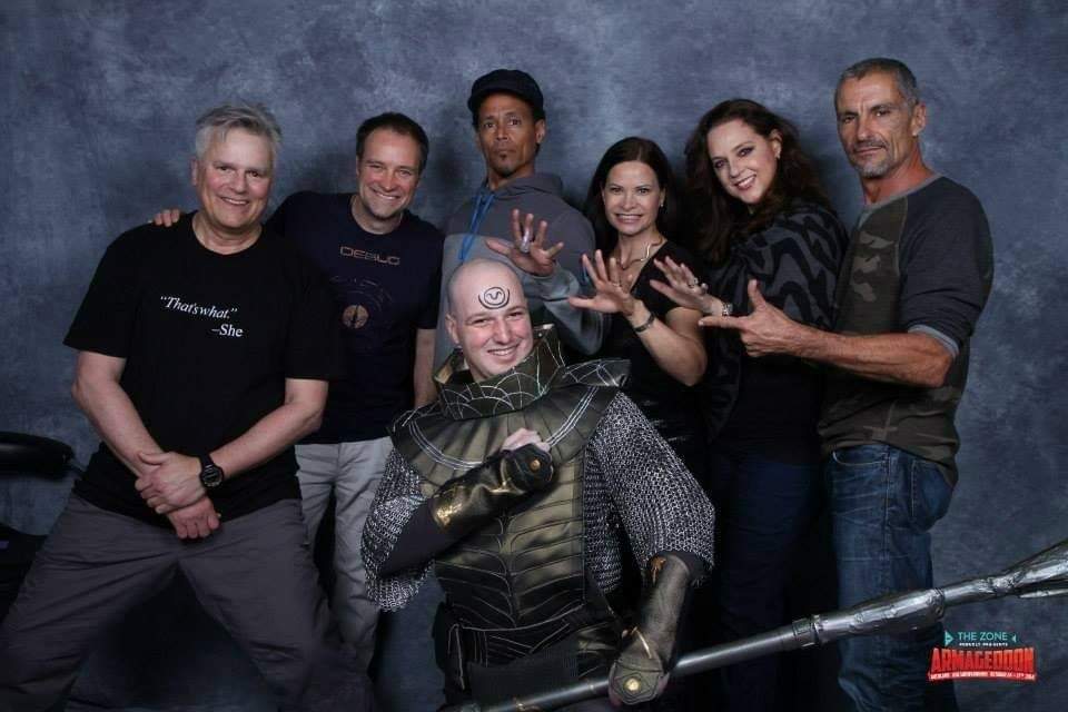 The_Cosplay_Lab's tweet photo. @SuanneBraun @JSamuda @actualApophis It was great meeting you all https://t.co/qMLLUpDCDZ
