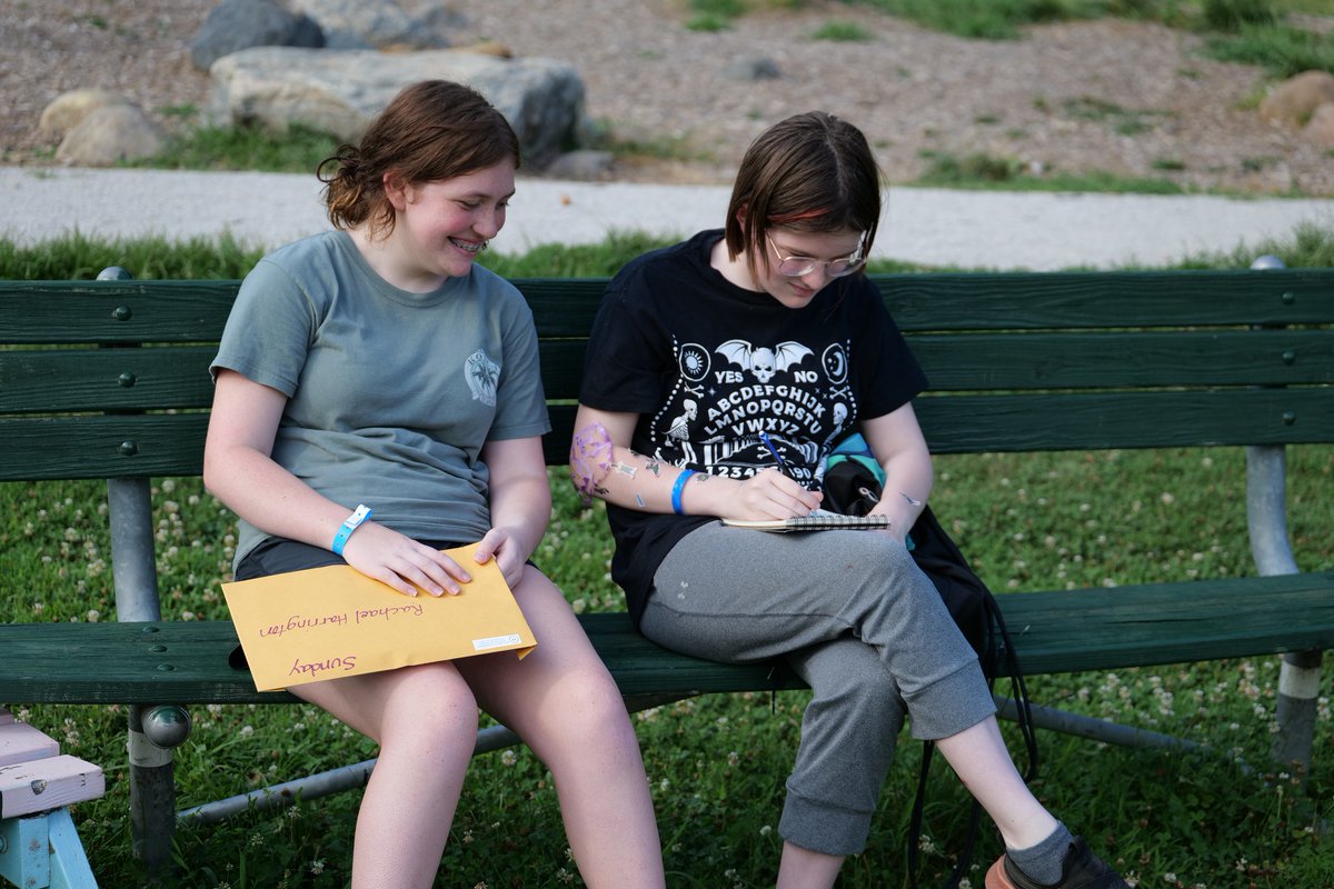 “Even if we can’t be fully prepared for what every single individual is bringing in, we can know what historic #trauma a community might have experienced. We can educate ourselves prior to folks showing up.” - Ben Matthews, #DEI &amp; Access Manager.

campfire.org/blog/article/t…