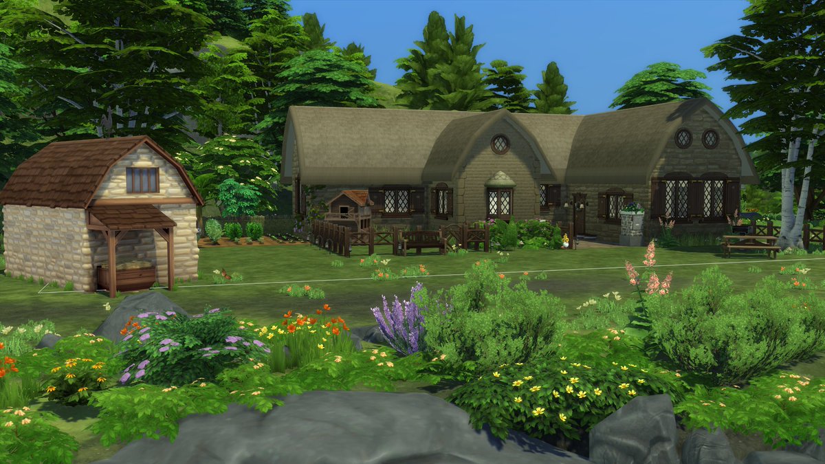 NovakBones's tweet photo. F is for Farm! This was the first (and probably not the last) build I had to completely bulldoze and start over to get something I liked #alphabetbuildchallenge #showusyourbuilds https://t.co/aEMJt4UYh6