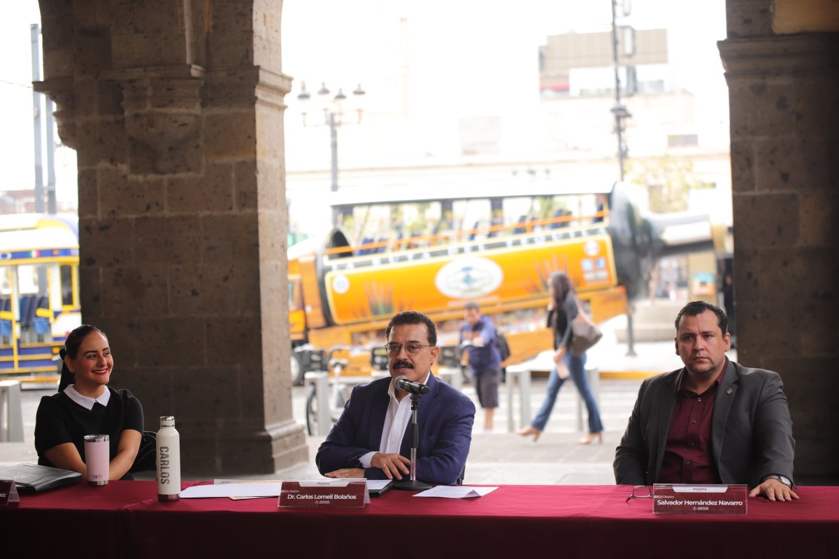 Este desgobierno municipal es una máquina de corrupción que ha derrochado más de 2,134 millones de pesos en dispendios.

Lo bueno es que ya nada más les queda un año y se van. #MañaneraGDL