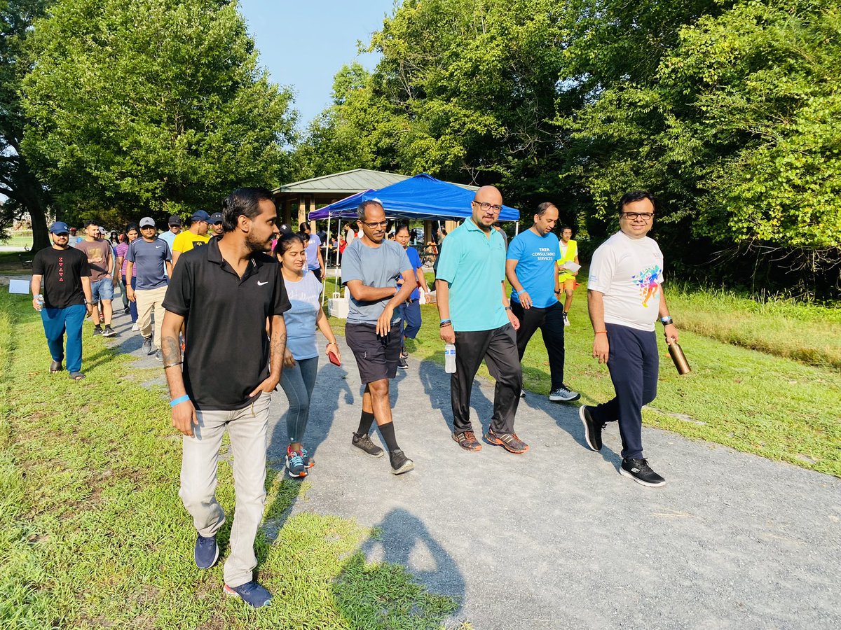 goswami_sm's tweet photo. Happy to lead our 1st Sadhana Samarpan event this year with TCS GE Atlanta team creating awareness for Hand in Hand USA, a non profit that provides food, education & shelter for orphan Childrens in India #SadhanaSamarpaNMonth #purpose4life #millionhoursofpurpose 19Aug2023 https://t.co/Tw4Jc6SLDh