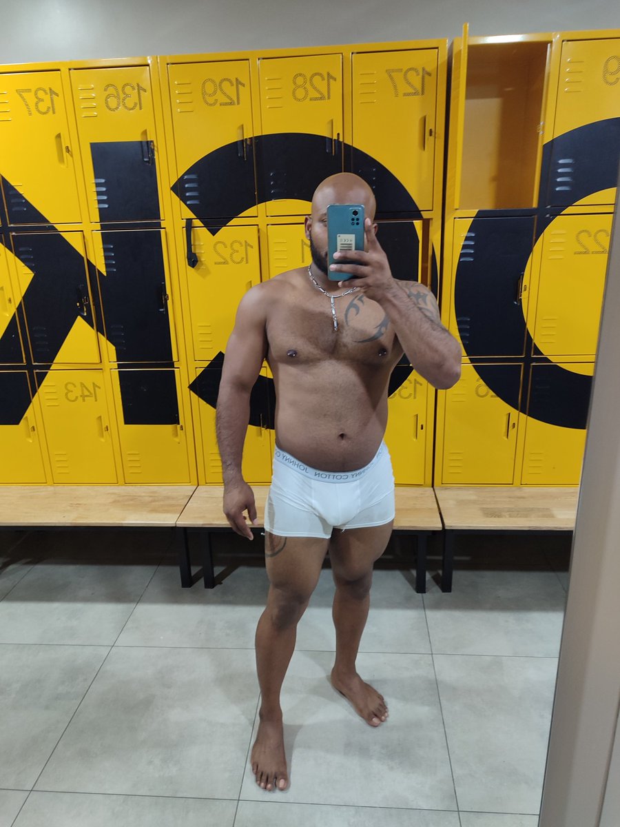 injectzeus's tweet photo. 🐻💪🏽🦵🏾 vámonos 🤗🤗 https://t.co/HNDCThxjsD
