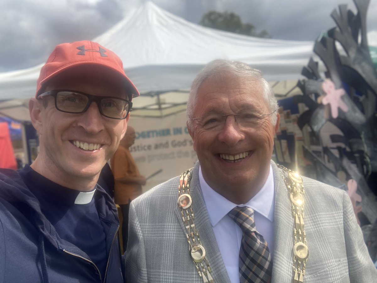 Good Shepherd, Carshalton Beeches (@gschurchsm5) on Twitter photo It was great fun being at @ecofair23 today, showing the churches focus on climate justice, giving out sweets and inviting prayers for the tree. Thanks to Churches Together in Carshalton! <a href="/SouthwarkCofE/">Southwark Diocese</a> It was great fun being at @ecofair23 today, showing the churches focus on climate justice, giving out sweets and inviting prayers for the tree. Thanks to Churches Together in Carshalton! <a href="/SouthwarkCofE/">Southwark Diocese</a>
