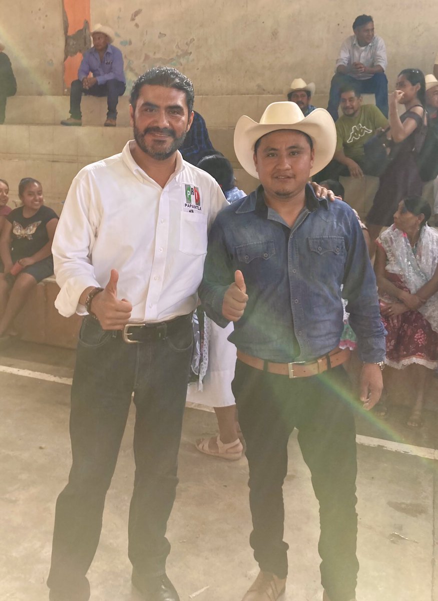 cmolina4's tweet photo. Mis felicitaciones a Juan García López por su designación como delegado en funciones de Presidente del Comité del #PRI en el mpio de #FilomenoMata ¡vamos en la construcción del #FrenteAmplioPorMexico @Marlon_RamirezM https://t.co/HAXDBDmSu1