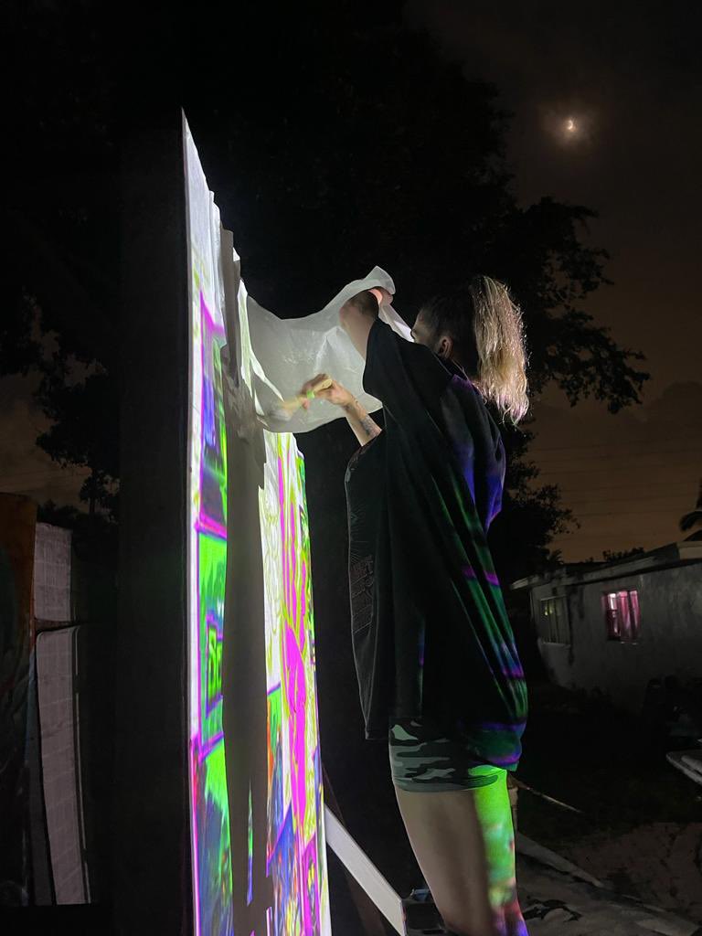 MirafromMiami tweet media