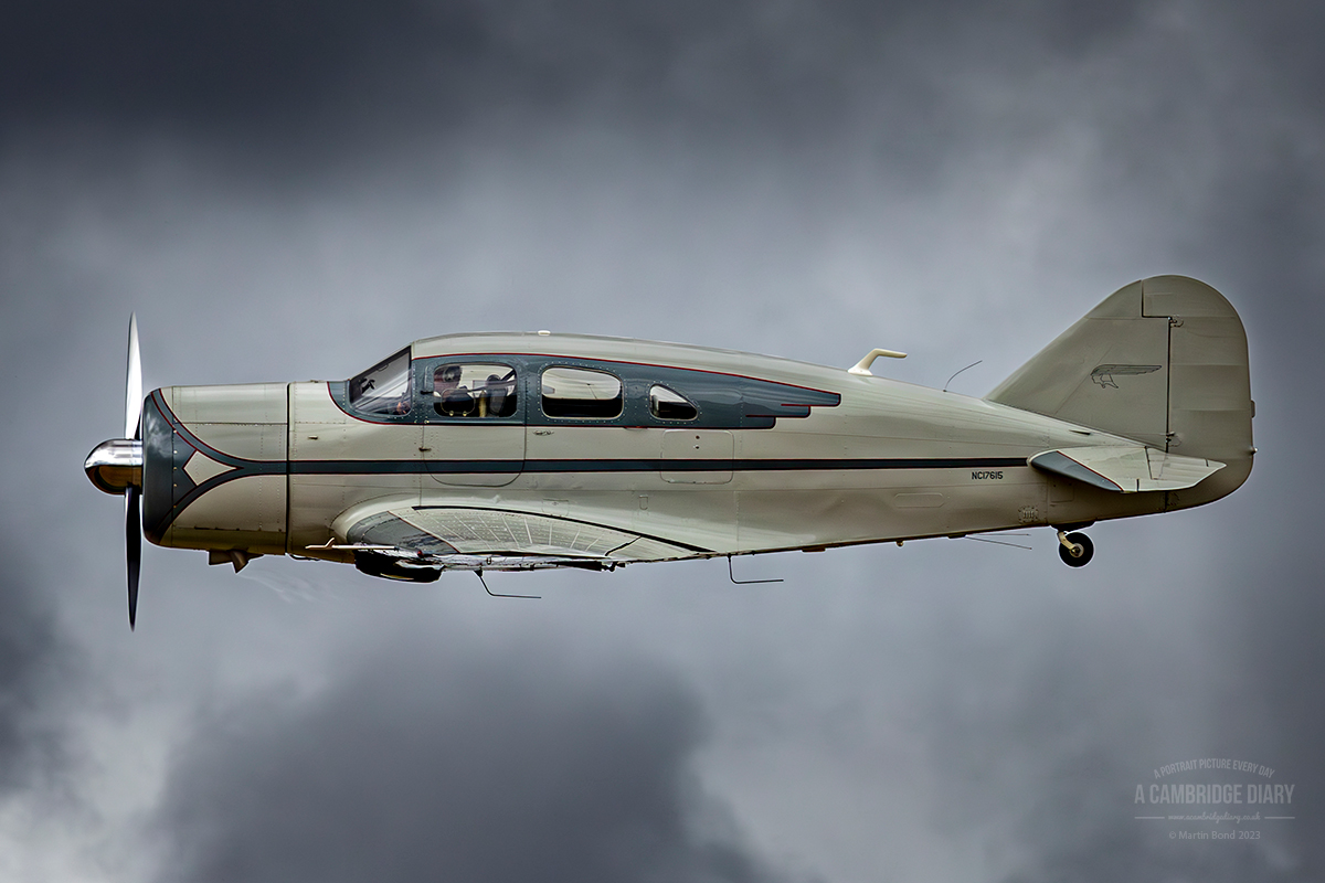 acambridgediary's tweet photo. This quite frankly is one of the most beautiful things I've ever seen and it sounded as good as it looks.
The Spartan Executive 7W at Little Gransden Air Show yesterday. https://t.co/JG4wB6iqRA