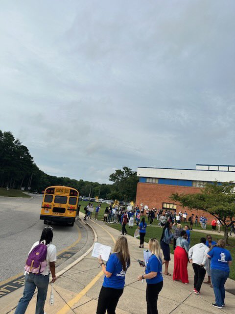 OldMillHS-AACPS tweet media