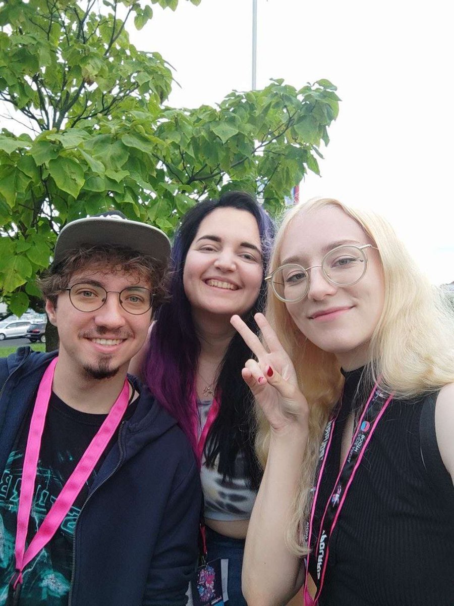 GentleTrollDevs's tweet photo. And so #gamescom2023  comes to an end! Thank you to everyone who came by and said hi, played our lil game, or had a chat with us. 

We had a blast meeting y'all and can't wait for next time.