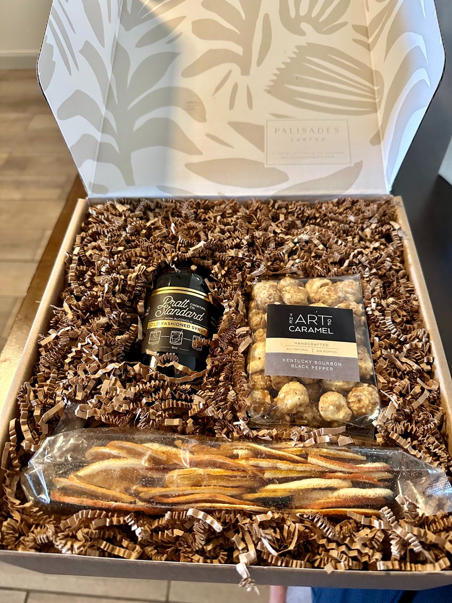 AlexGPickering's tweet photo. Matt and I had such a great time as VIP Mentors again for the 2023 @WeScreenplay Feature Lab! Really enjoyed connecting with this year's group of talented writers. And many thanks to WeScreenplay for the thoughtful gift boxes!#Screenwriting #WritingCommunity #WeScreenplay #Writer https://t.co/HTLjeomKAj