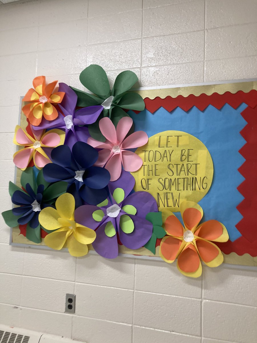 JMHS Yearbook tweet media