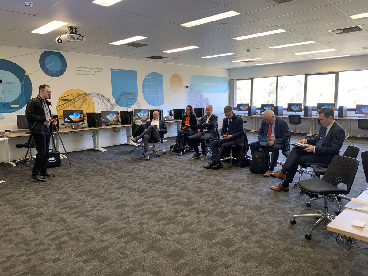 iurc_aa's tweet photo. IURC pilot action: Hamburg experts delegation (Senate Chancellery, New Mobility Solutions & Agency for Geoinformation and Surveying) held #DigitalTwins meetings in Canberra. Now participating at #ITSSummit in Melbourne. Thx2 @EUinAus, @EU_FPI https://t.co/cIJ8cNtOZ2