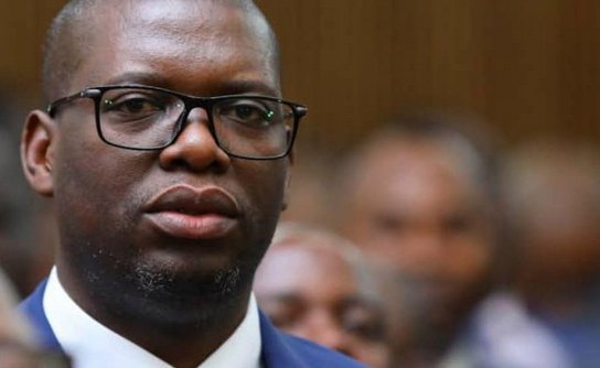 🚨 Urgent l'heure est grave pour le gouverneur du Haut Katanga <a href="/JacquesKyabula/">Jacques Kyabula Katwe</a> interrogé en ce moment à la #Demiap il vas passer une nuit dans les locaux de la #DEMIAP ce lundi  27 / août / 2023 .
@fatshii13 <a href="/FalialaKiza/">Habacuc FALIALA KIZA</a> <a href="/GouvernementHK/">Gouvernement du Haut-Katanga</a> <a href="/PrimatureRDC/">Primature de la République Démocratique du Congo</a> <a href="/Peguynyembo243/">P E G U Y - N Y E M B O 🇨🇩</a> <a href="/actualitecd/">ACTUALITE.CD</a>