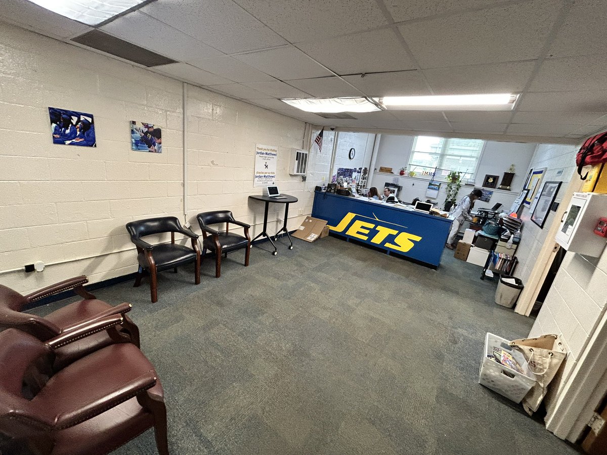 JMHS Yearbook tweet media