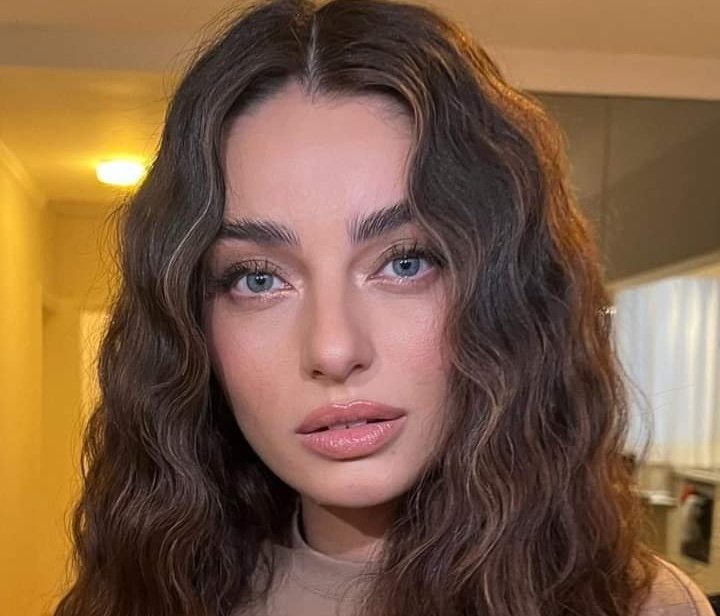 kelemcim's tweet photo. 🤍   güzelliğin muhteşem unutmak imkansız ✨️💫🦋   #AyçaAyşinTuran https://t.co/4i5qTEQIDv