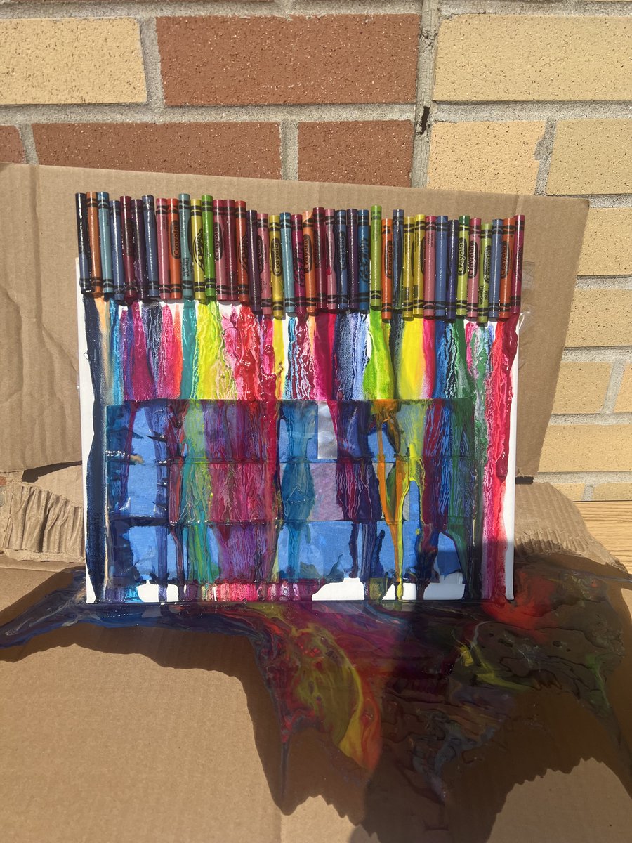 ParrishCES95's tweet photo. Last week was HOT! 🥵But not too hot for science! 👩‍🔬Kindergarten classes used last week's heat to conduct science experiments. Science is cool🥶 https://t.co/GyxIIHVES1