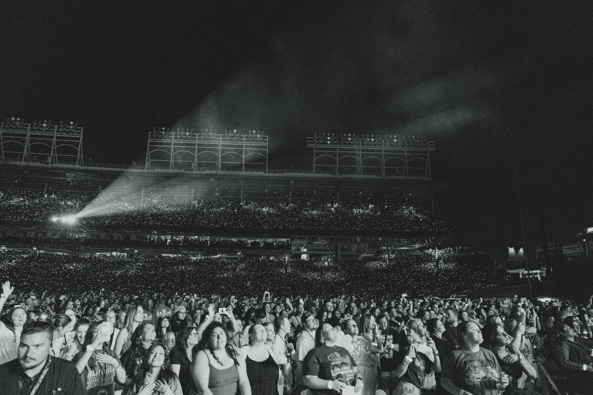 jonasbrothers's tweet photo. Still buzzing from the shows in St. Louis and at Wrigley Field in Chicago. 

Performing for you each night in venues we’d never imagined of has been a dream come true. We are so lucky to have the best fans in the world that make every show special ❤️ https://t.co/D4Gf7HJAZL
