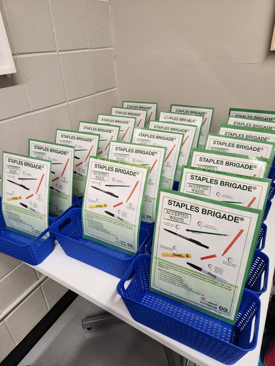 New school, new set of Staples Brigade collection baskets. So happy to bring this back to Henry Janzen School! <a href="/RegPublicSchool/">Regina Public Schools</a> <a href="/SchoolJanzen/">Henry Janzen School</a>