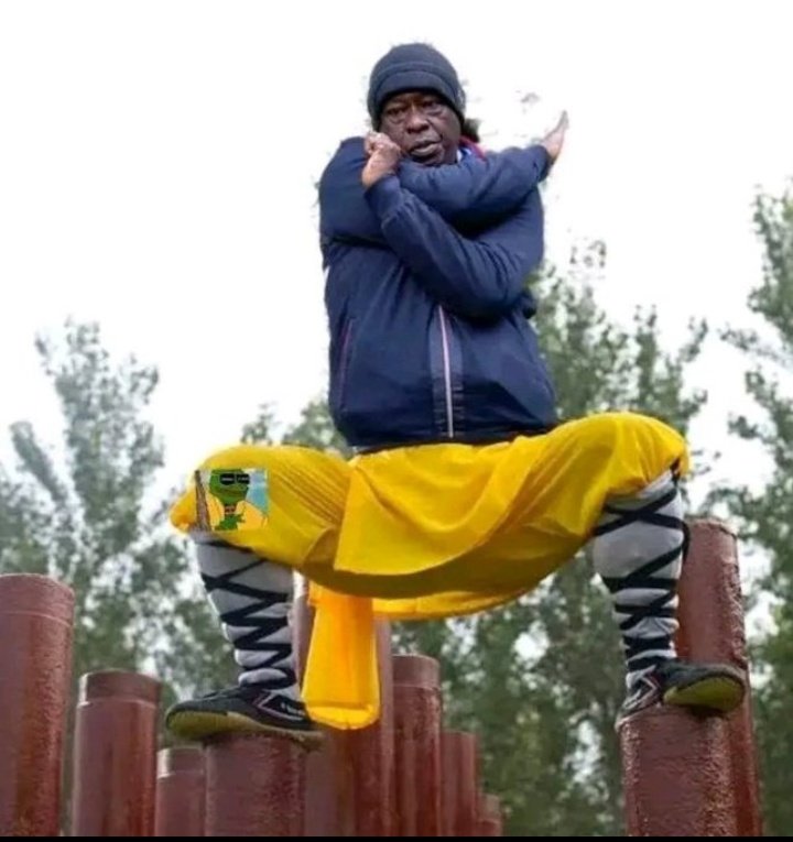 Ndio bambustik anafanyia Jackie chan ile kitu😂😂