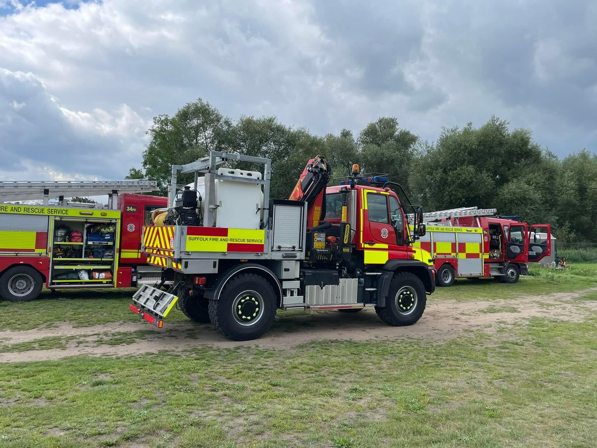 StationBrandon's tweet photo. 📟🔥FIRE CALL🔥📟

Couple of incidents over the weekend. A call to a fire within a house which was a false alarm. 

Second one was an animal rescue which crews assisted helping the vet and owners with a trapped horse. https://t.co/dzKILwC5of