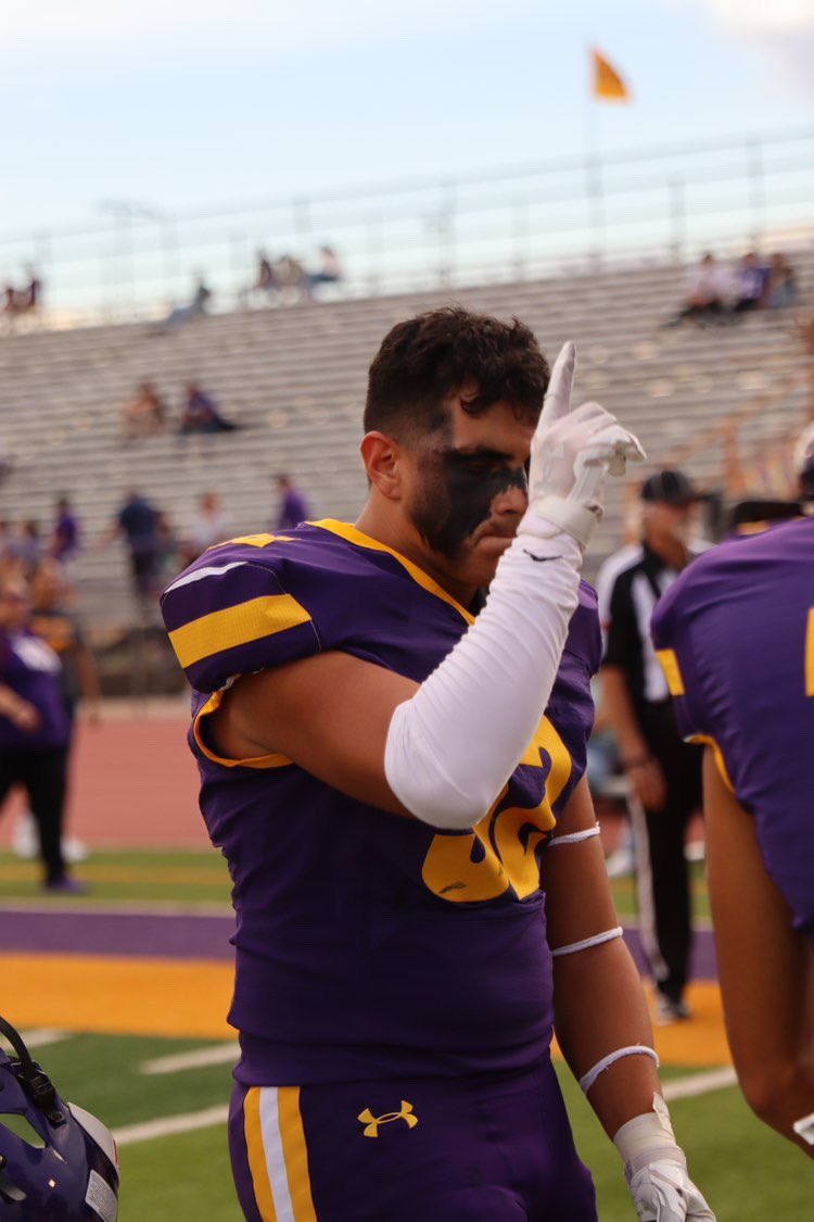ChristianG88_'s tweet photo. Mustang nation 
Last ride 💜💛 https://t.co/Mctz6ql5yl