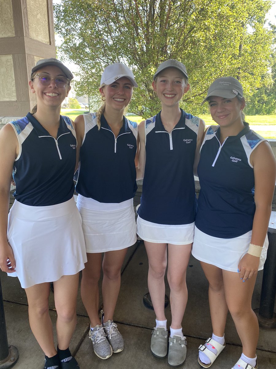 GLHS_GirlsGolf's tweet photo. Great 3rd OCC! Congrats to Emma for shooting her personal best, 75 and coming in second! So proud! @GLHS_Athletics https://t.co/UQsZYhkhQx