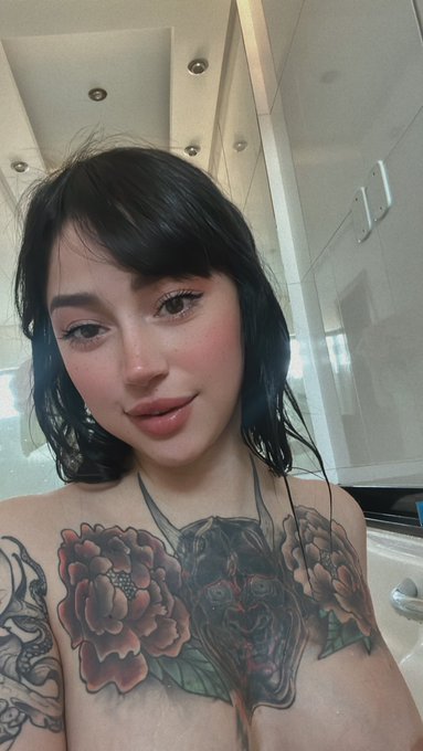 V&aacute;rios conte&uacute;dos no feed do only e Telegram 🫶🏼🫧🫧🫧🫧 https://t.co/Ep6RR3pvL0