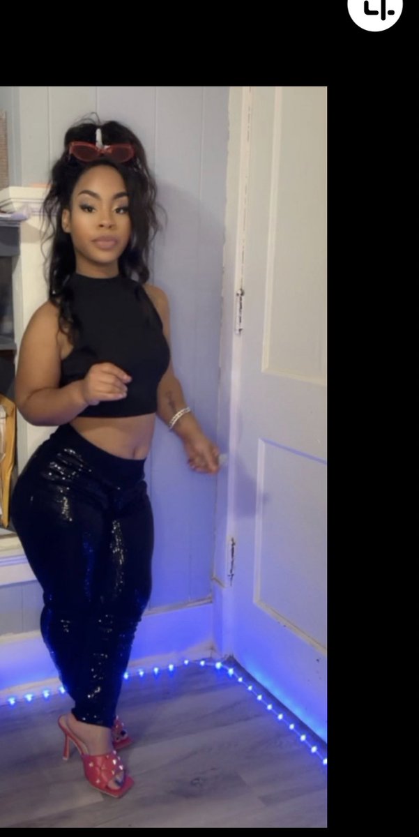 DejVuXo's tweet photo. Birthday Was Lit ❤️‍🔥🖤 https://t.co/SvkP1QgAHo