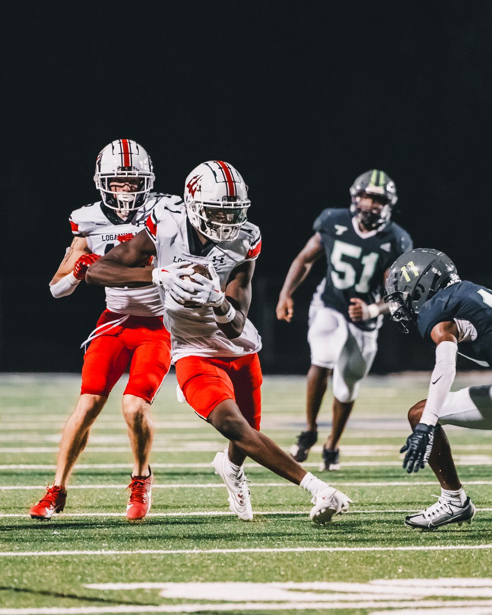 reamescathcart's tweet photo. Friday Night Lights with the Red Devils
@LHSFBRecruits https://t.co/OO0tWSERqE