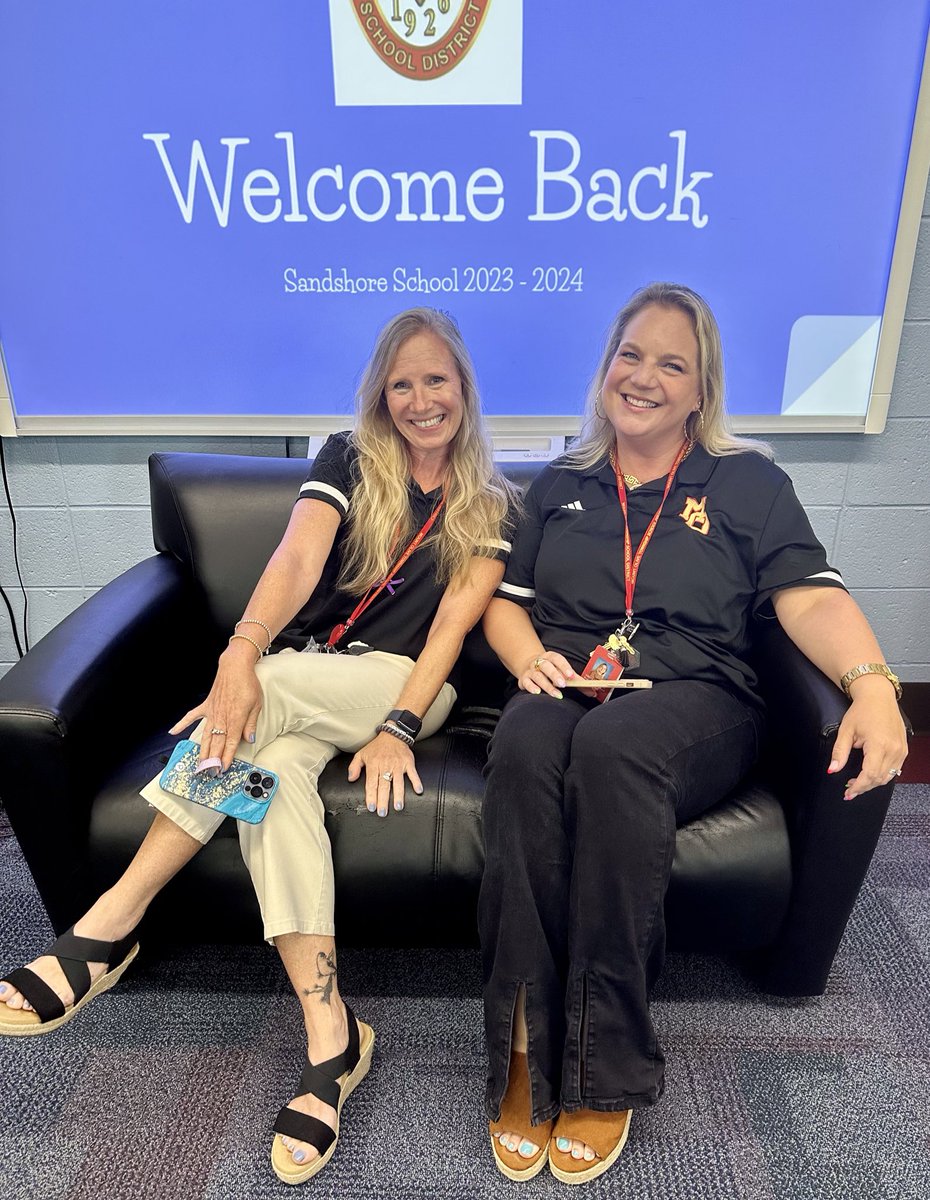 𝒦𝓇𝒾𝓈𝓉𝓎 𝑀𝒸𝐹𝒶𝓇𝓁𝒶𝓃𝑒 tweet media