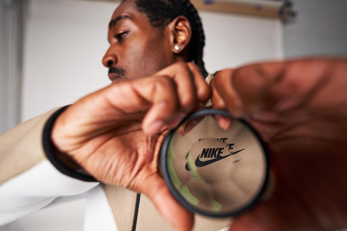 hibbettofficial's tweet image. Coming in smooth.😎

🍃 Nike Tech Fleece available now! 🍂

Link: bit.ly/3YSm4zw 

#nike #techfleece #outfit #clothing #season #fashion