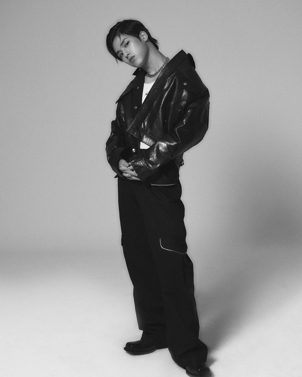 npomvtt's tweet photo. Lee Seunghwan, ex-integrante do 1THE9 e ex-participante do reality "BOYS PLANET", assinou um contrato com a Inyeon Entertainment.

Ele estará promovendo sob o nome ONLEE para atividades futuras.

cr: https://t.co/lTZdc6ajLN https://t.co/jcv9RXOle4