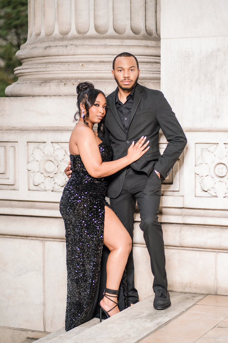 Payy_TRAYHomage's tweet image. This is power, this is pride
King and Queen, so divine
If love could kill it'll be a homicide
No describing, this thing we got
Ain't nothing like black love 😮‍💨🖤.
@KingKera 

#EngagementShoot