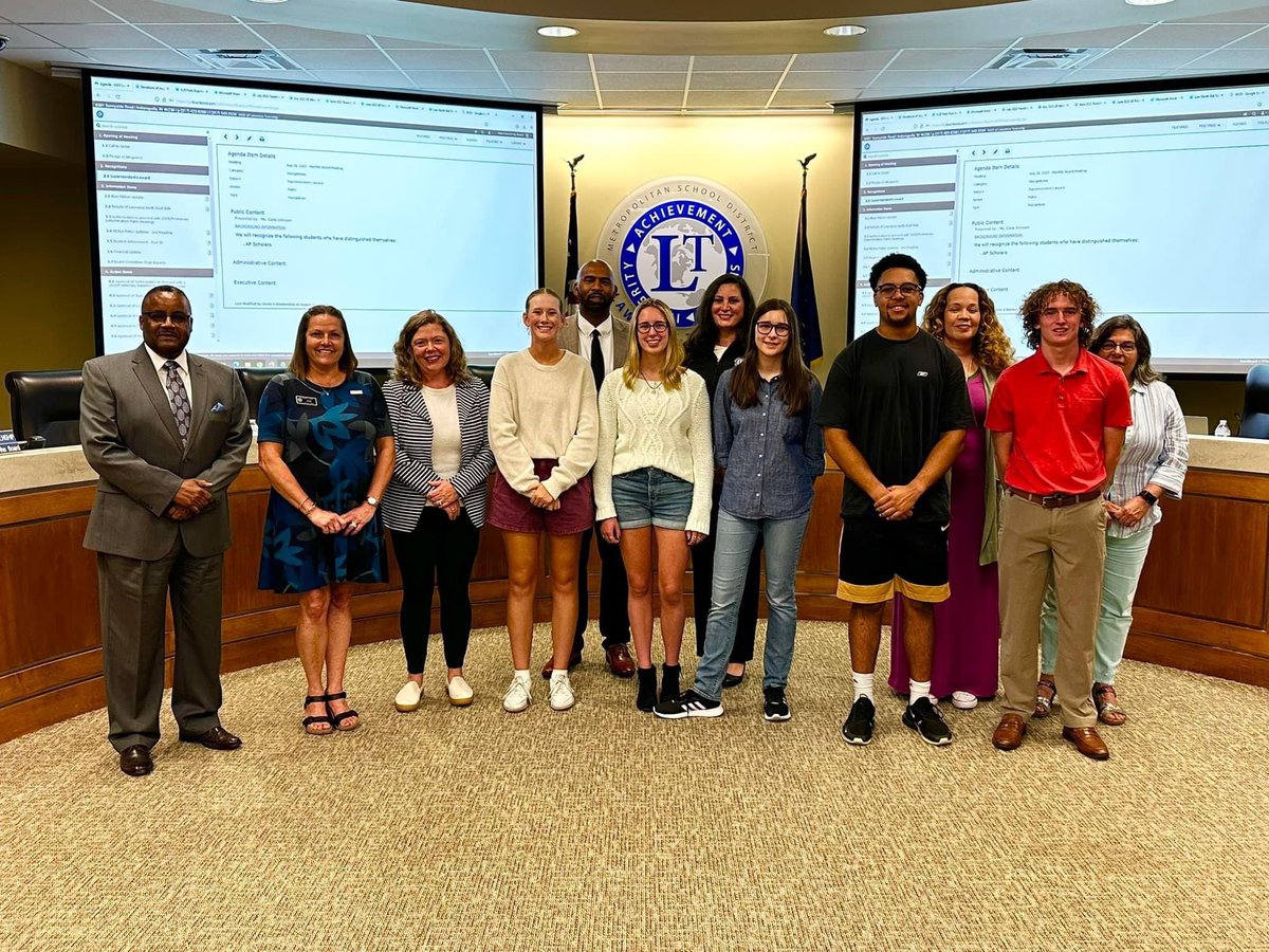 dlseitz74's tweet photo. @AllisonSeitz24 recognized by the Superintendent and School Board for being a AP Scholar with Distinction.  She has taken 6 AP Exams and received a score of 3 or higher on all six. Golfer and Outstanding Student. https://t.co/uY7y0pMhHF