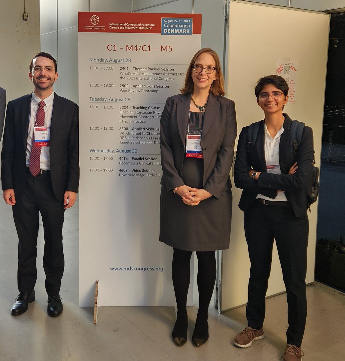 ShwetaPrasad91's tweet photo. Peer Review Bootcamp✅
First MDS Faculty presentation ✅
@dilucadaniel @lockholm #MDSCongress @movedisorder https://t.co/CH2pu8NJMB