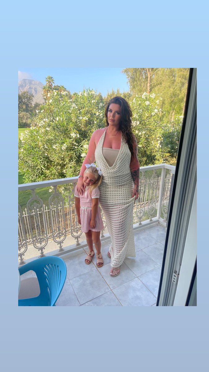 I still think it’s a MADNESS that I’m a parent to this perfect little soul. Beyond lucky and beyond blessed with you 🤍