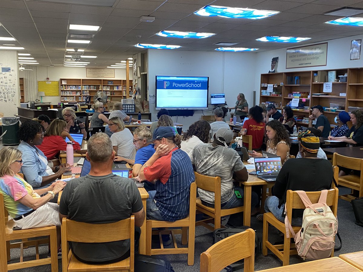 rsmoore5567's tweet photo. Day #1 of our Jump Start Staff Summer Learning at Northwest JHS@Douglass. Over 90% of our teaching staff are present preparing for an amazing year. Today’s focus was Academic Culture. Tomorrow’s is Essential Content. #RCSDNYS #ONERCSD  #NWDouglass https://t.co/uyKTrYiSpa
