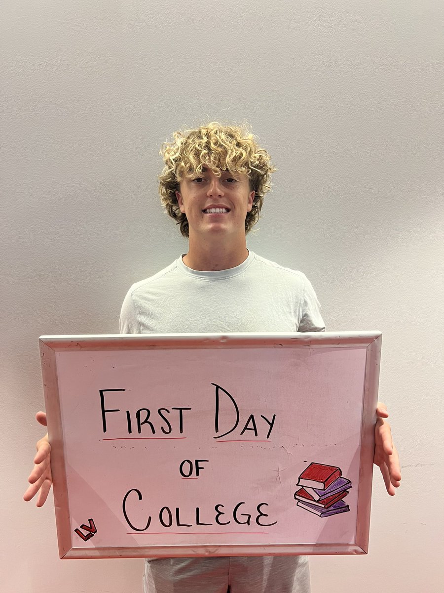 unlvfootball's tweet photo. Happy first day Rebels❗️ https://t.co/cDyRPv9XmF