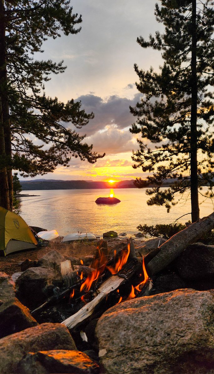 Lynchy_33's tweet photo. 11/10 sunset over Lake Granby

#Colorado #photography #sunset https://t.co/Tyqy9aGGJN