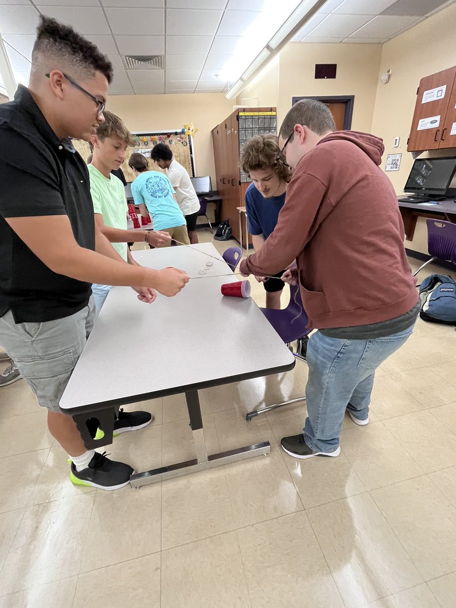 MelissaSchere10's tweet photo. It’s so good to be back! Collaboration and team building activities to start the year off. https://t.co/XnCAT73RVs