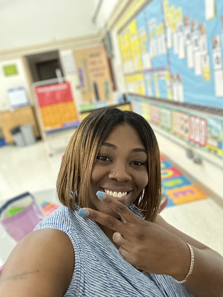 AprilSwain82's tweet photo. Year 12 loading!!! Looking forward to getting in the way for our scholars! #KINDERGARTEN #WES #Bertie https://t.co/eTourmAHnq