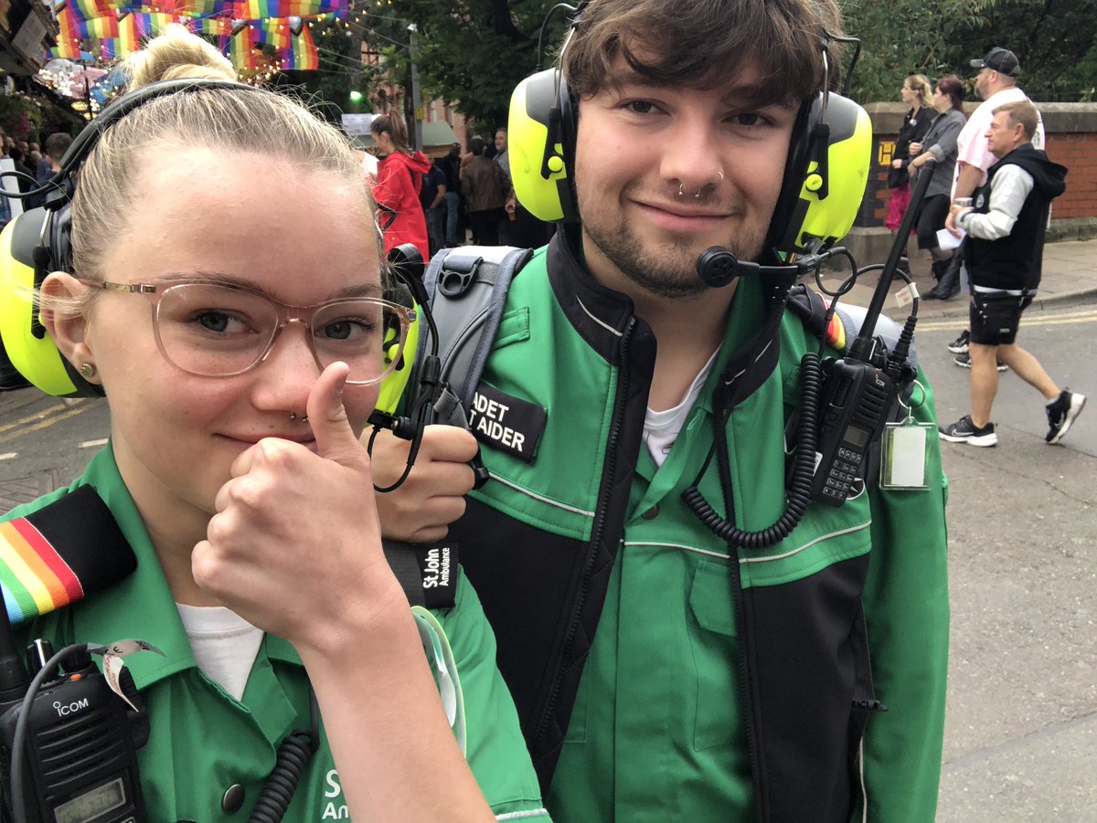 ElishaHughesHC's tweet photo. Right. Right. Right. Last day of Manchester Pride was an amazing experience! I even practiced some skills with 2 student HCP’s!
@stjohnambulance @SJAGMYouth @DcotyGM #SJAPride #CadetReporter https://t.co/uFMB0lyGG9