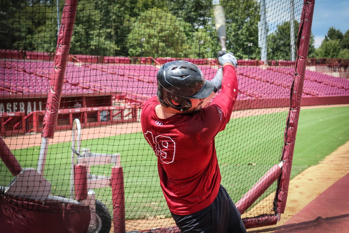 GamecockBSB's tweet photo. It felt great to be back!!

#Gamecocks | #ForeverToThee https://t.co/iW46zxcZ54