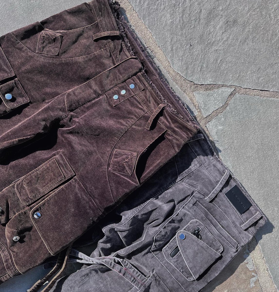 ZachkVau's tweet photo. Corduroy mixed with metals &amp; leather https://t.co/xJHGaR20WE