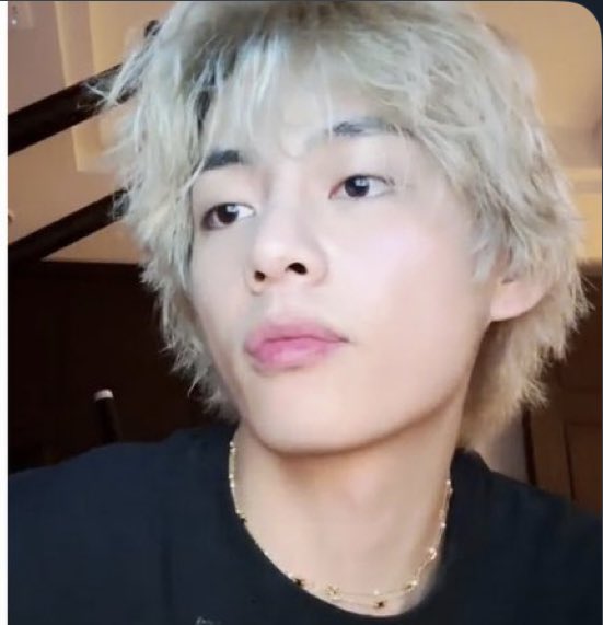 pjm4lyfe's tweet photo. he’s fine asf https://t.co/BdpRc3WDdY